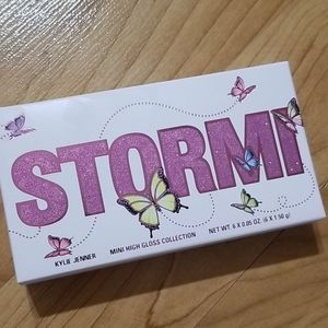 Kylie cosmetics stormi mini high gloss set